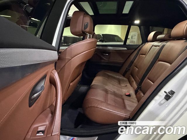 BMW 5 Series (F10) 525d xDrive M Sport Touring 2012 — фото 8