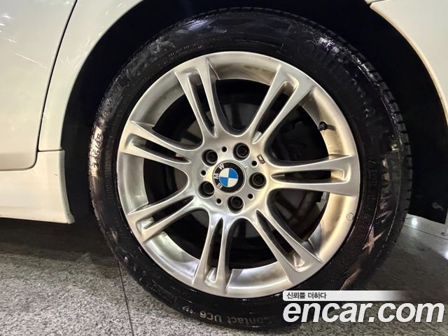 BMW 5 Series (F10) 525d xDrive M Sport Touring 2012 — фото 24
