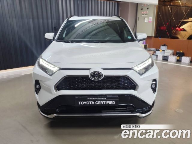 Toyota RAV4 (V) 2.5 4WD PHEV XSE 2025 — фото 3