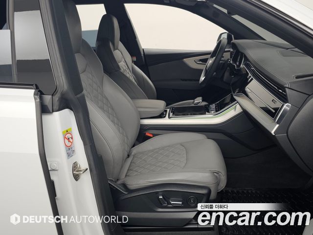 Audi Q8 (4M) 55 TFSI Quattro Premium 2023 — фото 10