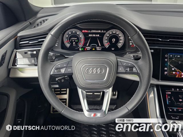 Audi Q8 (4M) 55 TFSI Quattro Premium 2023 — фото 17
