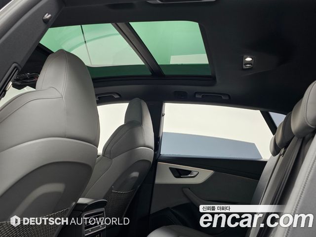 Audi Q8 (4M) 55 TFSI Quattro Premium 2023 — фото 22