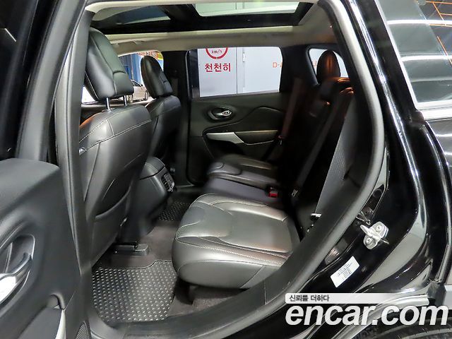 Jeep Cherokee (KL) 2.2 Diesel Limited 4WD 2017 — фото 7