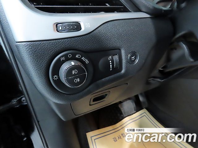 Jeep Cherokee (KL) 2.2 Diesel Limited 4WD 2017 — фото 19