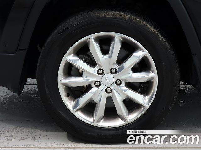 Jeep Cherokee (KL) 2.2 Diesel Limited 4WD 2017 — фото 24