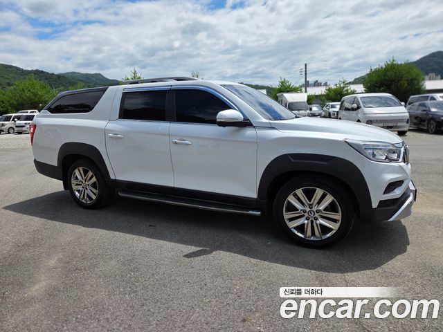 KG Mobility (SsangYong) Rexton Sports Khan Diesel 2.2 4WD Professional S (5-Link) 2019 — фото 2