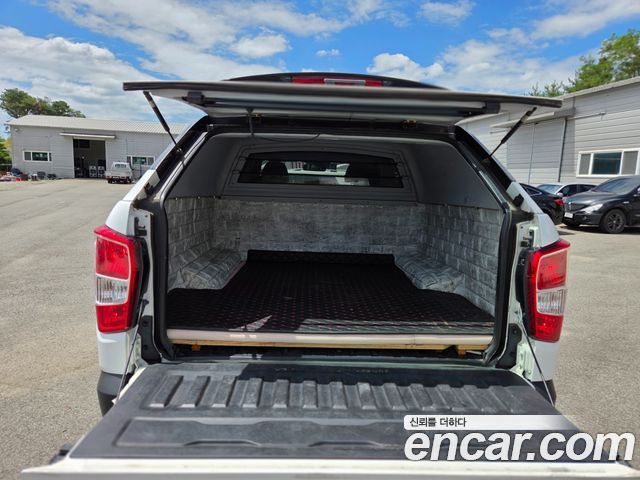 KG Mobility (SsangYong) Rexton Sports Khan Diesel 2.2 4WD Professional S (5-Link) 2019 — фото 5