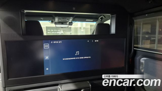 Lexus LM (II) 500h Royal 2025 — фото 19
