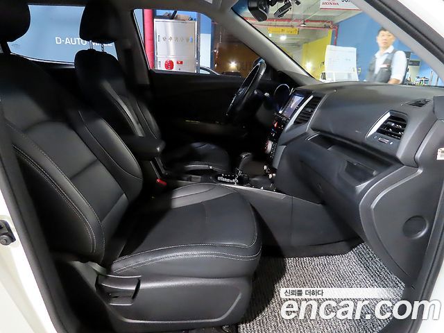 KG Mobility (SsangYong) Tivoli Diesel LX 2WD 2017 — фото 8