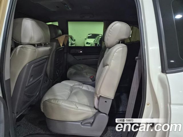 KG Mobility (SsangYong) Korando Turismo 4WD Outdoor Edition 9-seater 2016 — фото 17