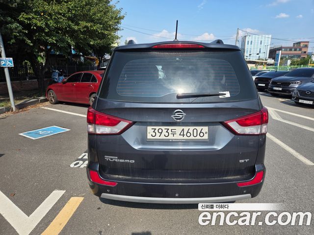KG Mobility (SsangYong) Korando Turismo 4WD GT 11-seater 2014 — фото 5