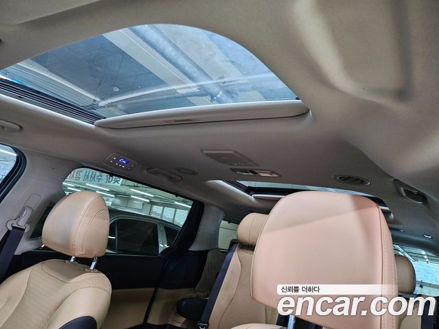 Kia Carnival (IV) Gasoline 7-Seater Signature 2023 — фото 19