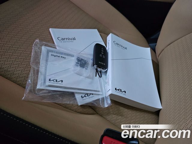Kia Carnival (IV) Gasoline 7-Seater Signature 2023 — фото 21