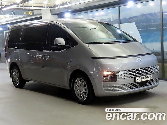 Hyundai Staria Cargo 3-Seater Modern 2022 — фото 1