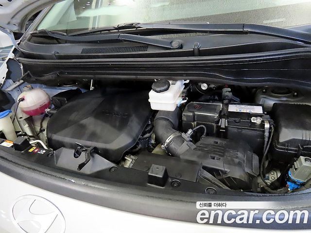 Hyundai Staria Cargo 3-Seater Modern 2022 — фото 21