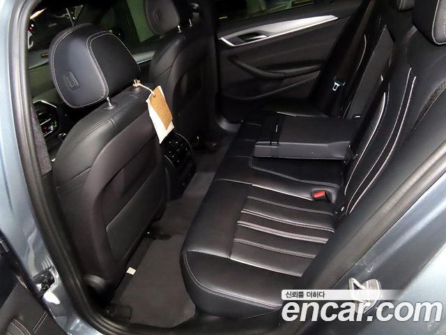 BMW 5 Series (G30) 530i xDrive M Sport Package 2018 — фото 7