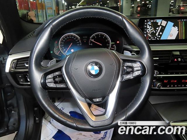 BMW 5 Series (G30) 530i xDrive M Sport Package 2018 — фото 8