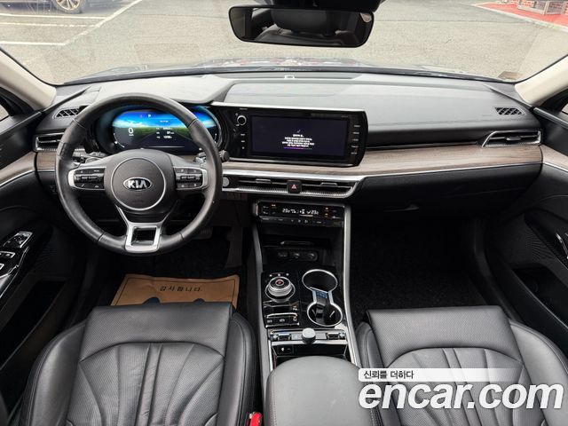 Kia K5 (III) 2.0 LPI Signature 2020 — фото 9