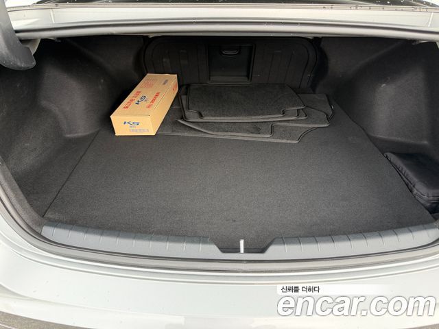 Kia K5 (III) 2.0 LPI Signature 2020 — фото 22