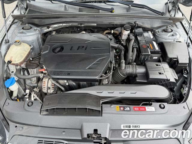 Kia K5 (III) 2.0 LPI Signature 2020 — фото 23