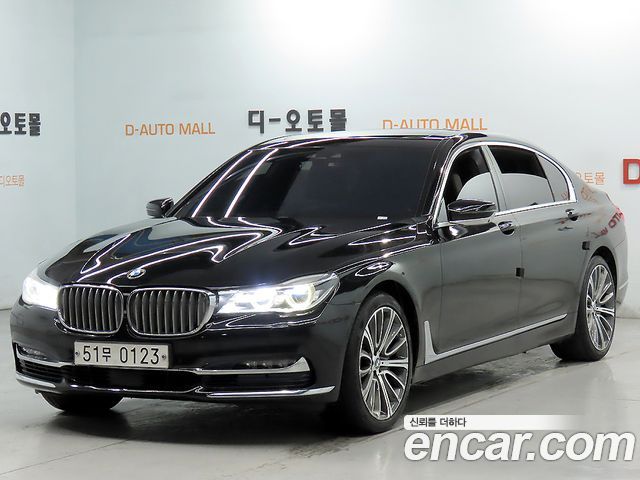BMW 7 Series (G11) 750Li xDrive