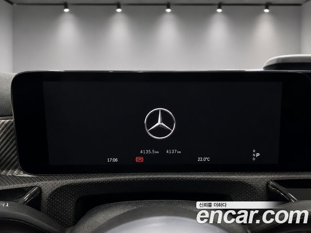 Mercedes-Benz A-Class (W177) A220 Hatchback 2025 — фото 7