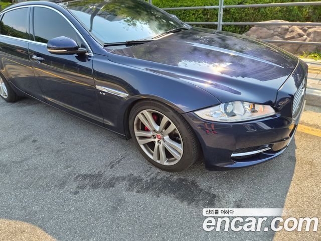 Jaguar XJ 3.0 SC Premium Luxury LWB X351 2014 — фото 15