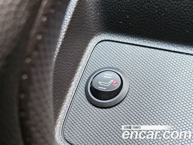 Chevrolet Spark LS 2019 — фото 22