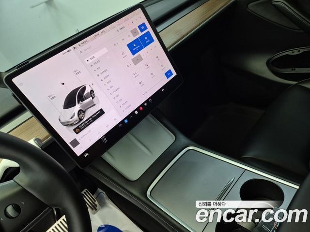 Tesla Model Y RWD 2024 — фото 10
