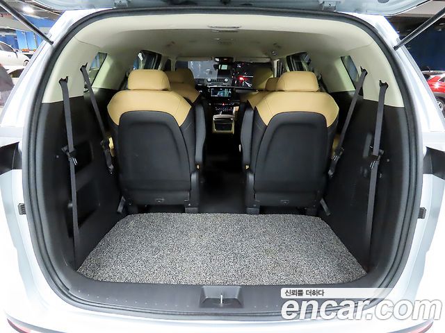 Kia Carnival (IV) Diesel 9-Seater Prestige 2021 — фото 20