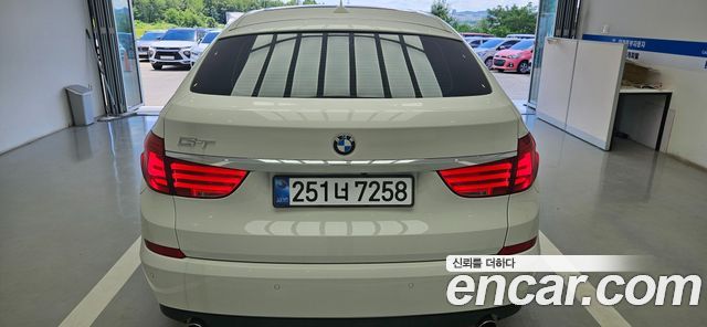 BMW 5 Series GT (F07) GT Exclusive 2011 — фото 5