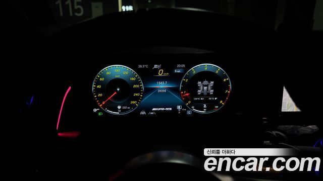 Mercedes-Benz GLB-Class (X247) AMG GLB35 4MATIC 2023 — фото 8