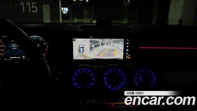 Mercedes-Benz GLB-Class (X247) AMG GLB35 4MATIC 2023 — фото 20