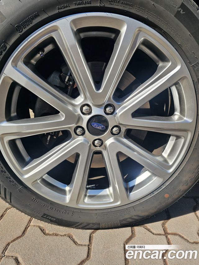 Ford Explorer 3.5 Limited 4WD 5th 2013 — фото 5