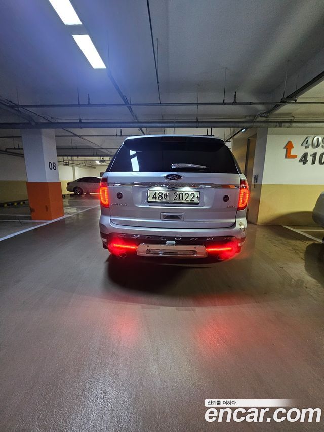 Ford Explorer 3.5 Limited 4WD 5th 2013 — фото 13