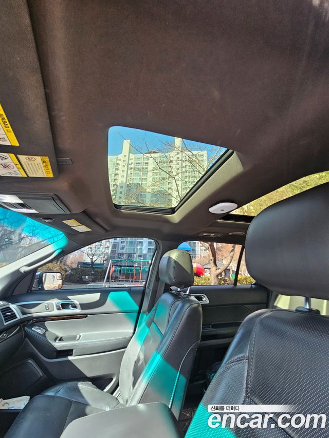 Ford Explorer 3.5 Limited 4WD 5th 2013 — фото 16