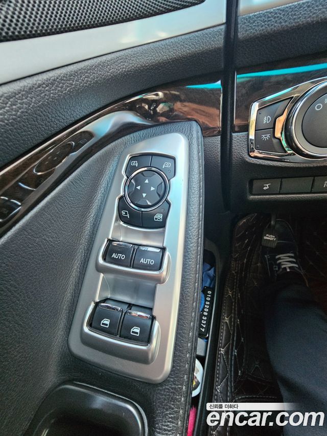 Ford Explorer 3.5 Limited 4WD 5th 2013 — фото 17