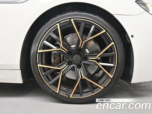 BMW 6 Series (F12) 640i Convertible 2012 — фото 5