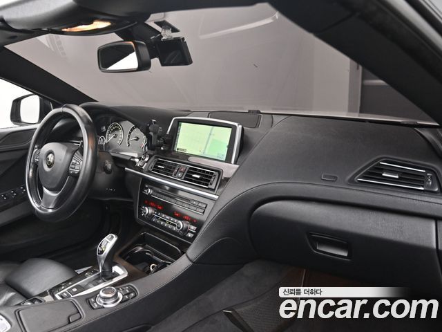 BMW 6 Series (F12) 640i Convertible 2012 — фото 7