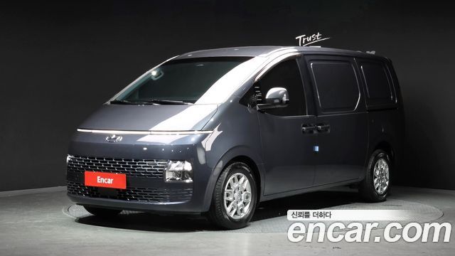 Hyundai Staria Cargo 3-Seater Modern 2023 — фото 1