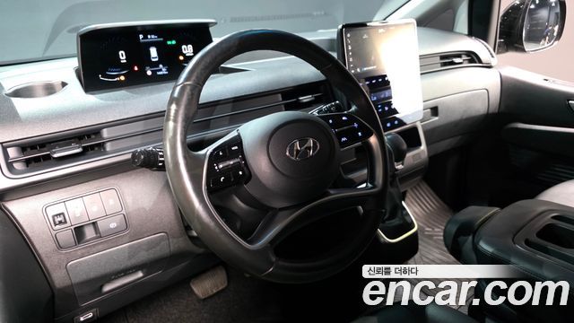 Hyundai Staria Cargo 3-Seater Modern 2023 — фото 12