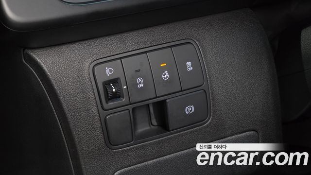 Hyundai Staria Cargo 3-Seater Modern 2023 — фото 15