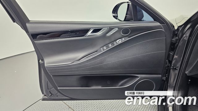 Genesis G80 (RG3) Gasoline 2.5 Turbo AWD 2021 — фото 30