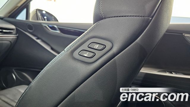 Genesis G80 (RG3) Gasoline 2.5 Turbo AWD 2021 — фото 36