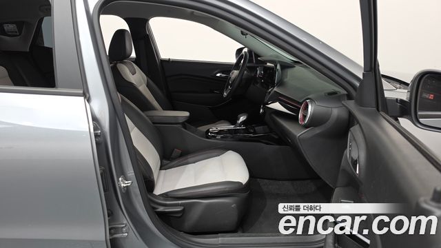 Chevrolet Trax Crossover 1.2 Red Line 2025 — фото 26