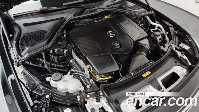 Mercedes-Benz E-Class (W214) E200 Avantgarde 2025 — фото 6