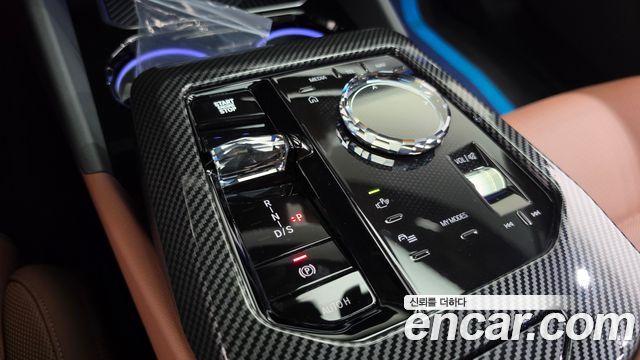 BMW 5 Series (G60) 530i xDrive M Sport 2025 — фото 9