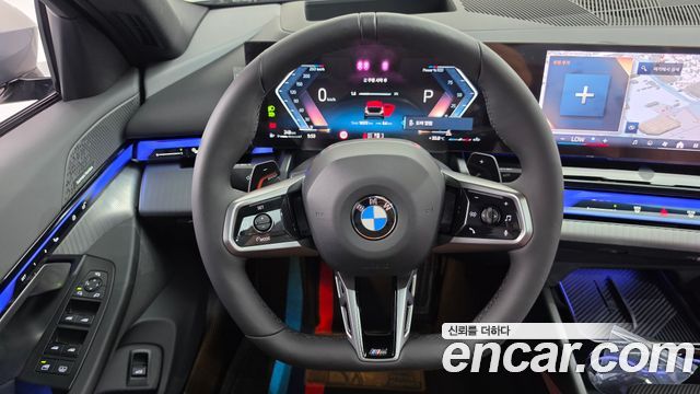 BMW 5 Series (G60) 530i xDrive M Sport 2025 — фото 17