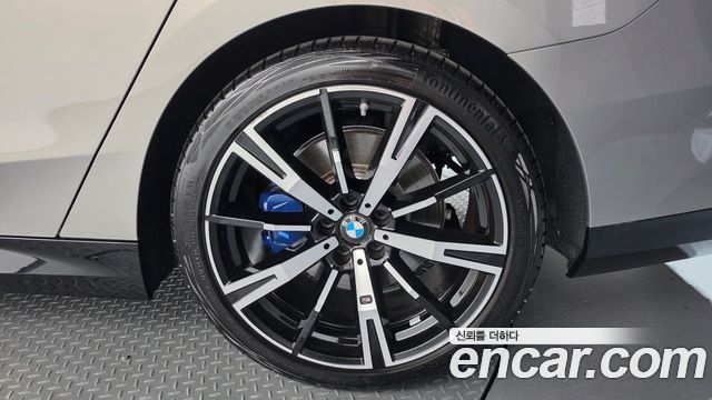 BMW 5 Series (G60) 530i xDrive M Sport 2025 — фото 27