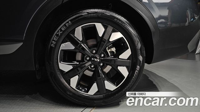 Kia Sportage (V) Gasoline 1.6 Turbo 2WD Signature Gravity 2022 — фото 21